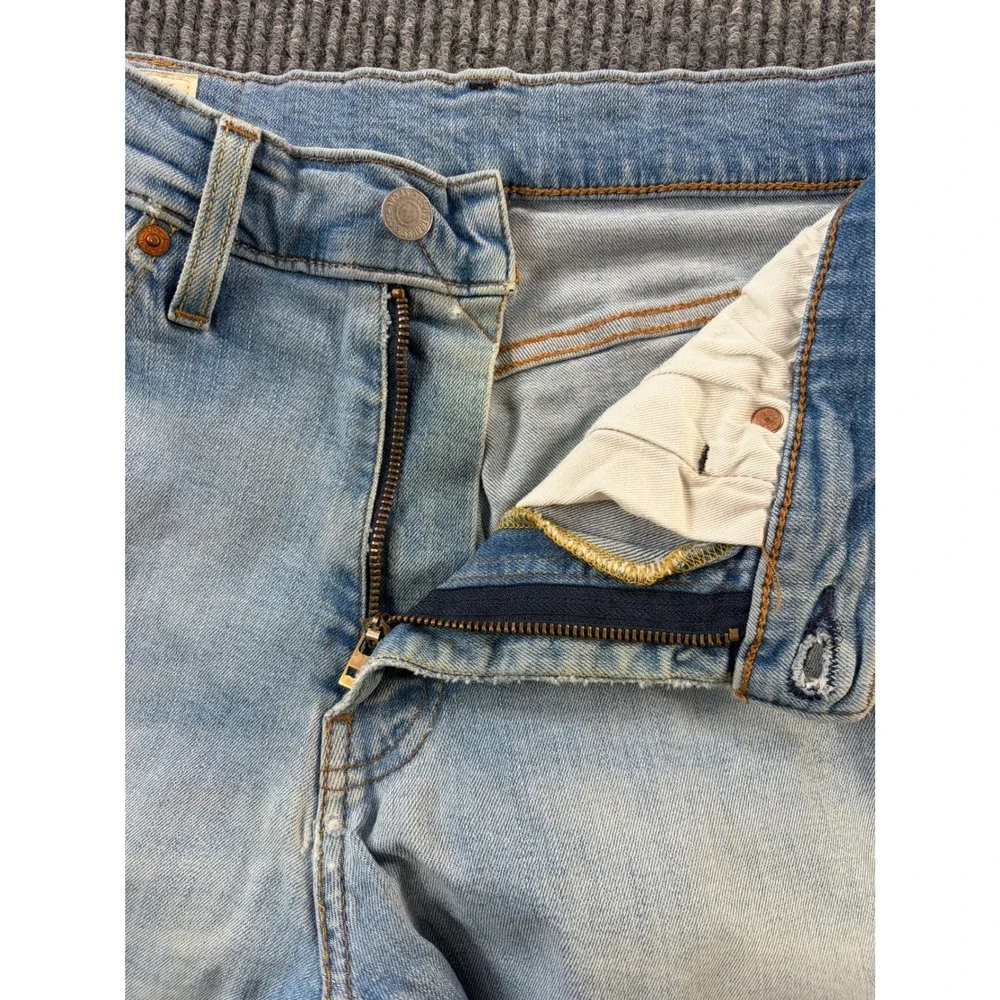 Levis Mens Athletic Taper 541 Jeans 33X32 Actual 32X30 Denim Premium Faded